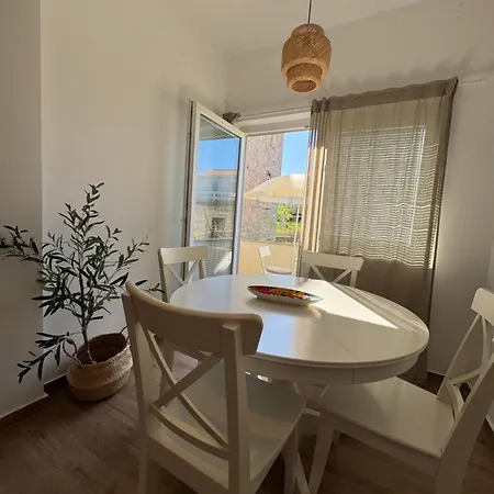 Lägenhet Apartmant Seaside - Great Location, 2 Min From Beach, Sunny Terrace *