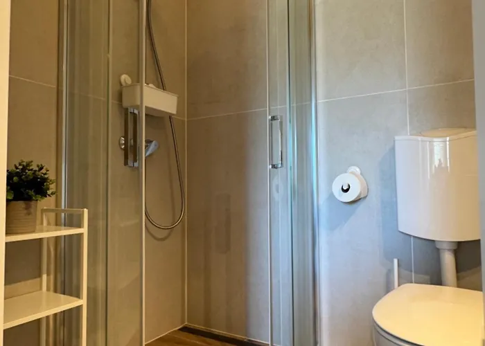 Apartmant Seaside - Great Location, 2 Min From Beach, Sunny Terrace *